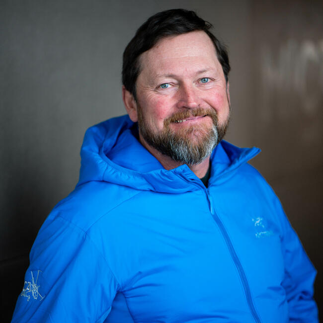 Profile picture for user Michael Brackenhofer