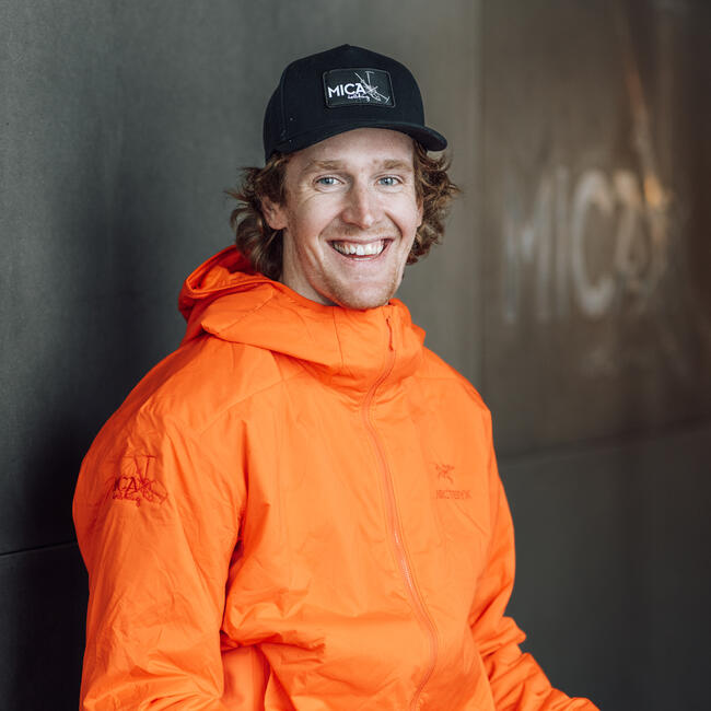 Profile picture for user Angus Musgrave