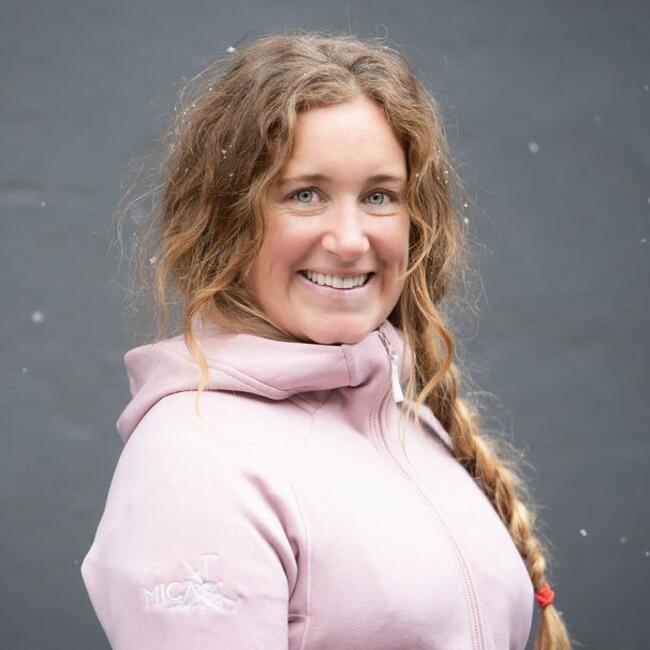 Profile picture for user Ella Carmichael